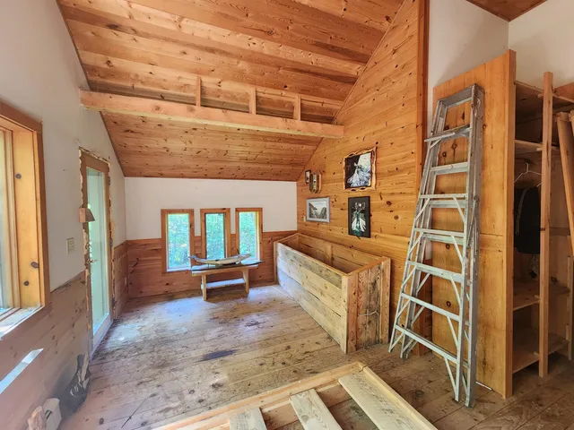 $649,000 | 192 West Deeryard Lake Road, Lutsen, MN 55612