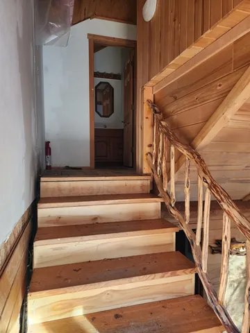 $649,000 | 192 West Deeryard Lake Road, Lutsen, MN 55612