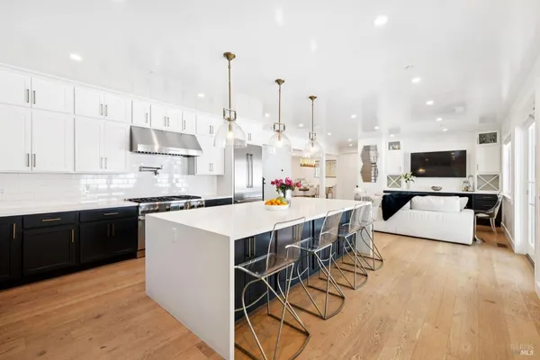 $4,095,000 | 31 Gold Hill Grde, San Rafael, CA 94901