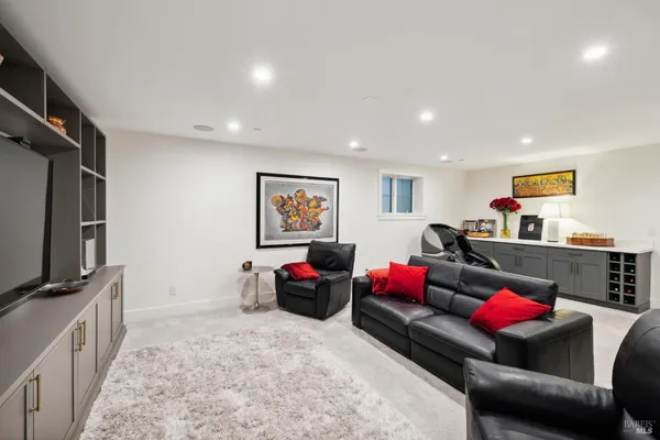 $4,095,000 | 31 Gold Hill Grde, San Rafael, CA 94901