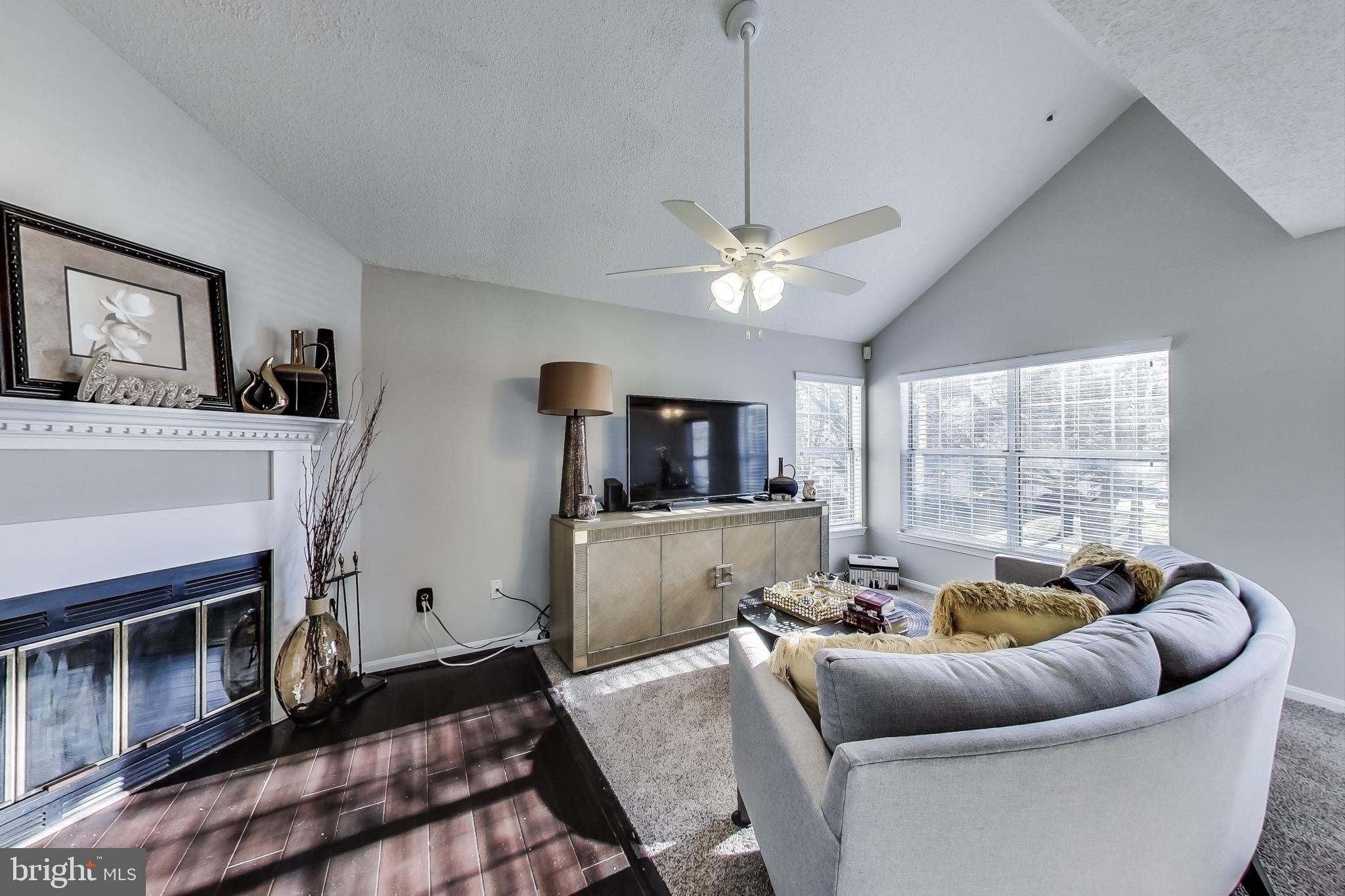 10410 Beacon Ridge Drive, Unit 202 Bowie, MD 20721 - Photo 7 of 47 Living Room