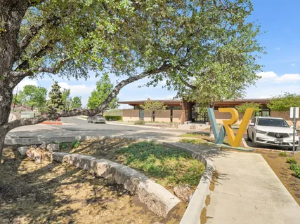 $750,000 | 120 Eagle Pass Trail, Georgetown, TX 78628