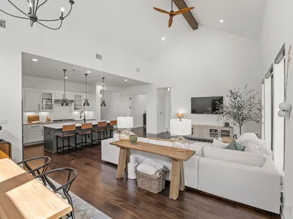 $750,000 | 120 Eagle Pass Trail, Georgetown, TX 78628