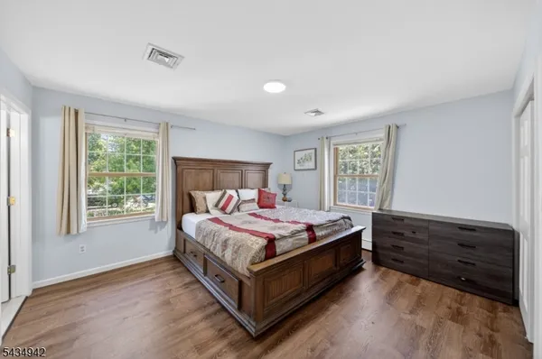 $899,000 | 36 Aylin Street, Metuchen, NJ 08840