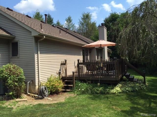679 Kern Road Lake Orion, MI 48362 - Photo 29 of 34 IMG_0780.jpg