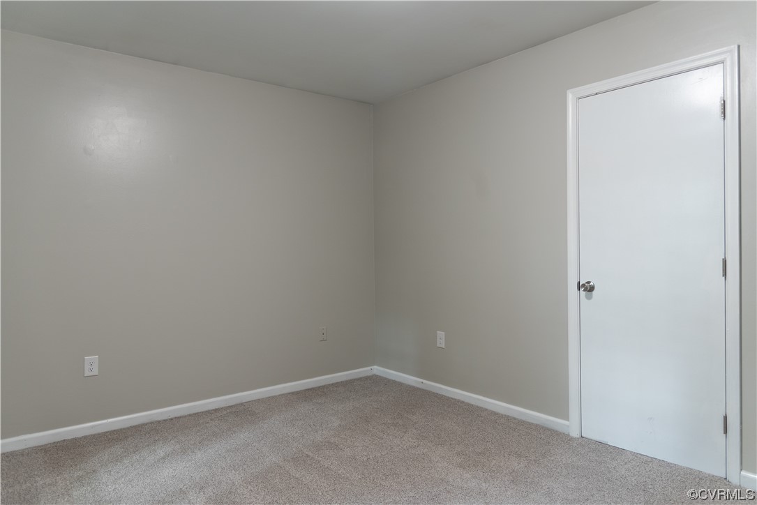 10807 Drayton Road Chester, VA 23831 - Photo 16 of 32
