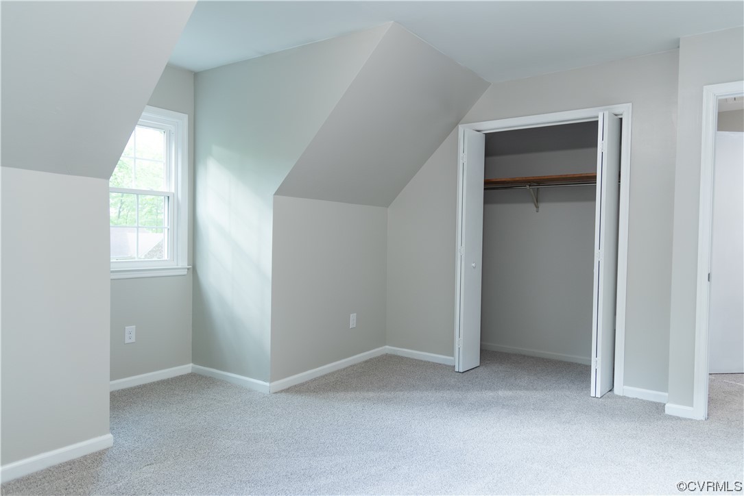 10807 Drayton Road Chester, VA 23831 - Photo 26 of 32 an empty room with windows and closet