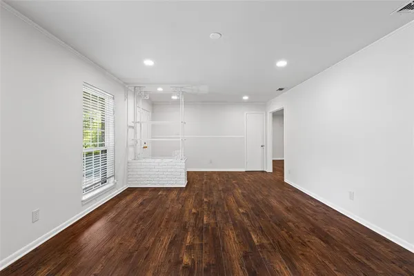 $339,700 | 7 Lindsey Lane, Longview, TX 75601