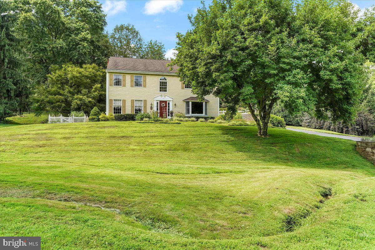 725 Beversrede Trail Kennett Square, PA 19348 - Photo 5 of 41