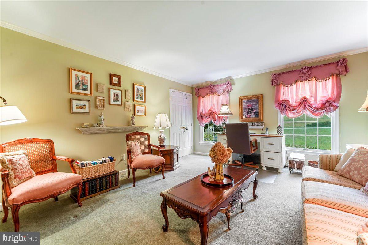 725 Beversrede Trail Kennett Square, PA 19348 - Photo 9 of 41 Private
home office/living room