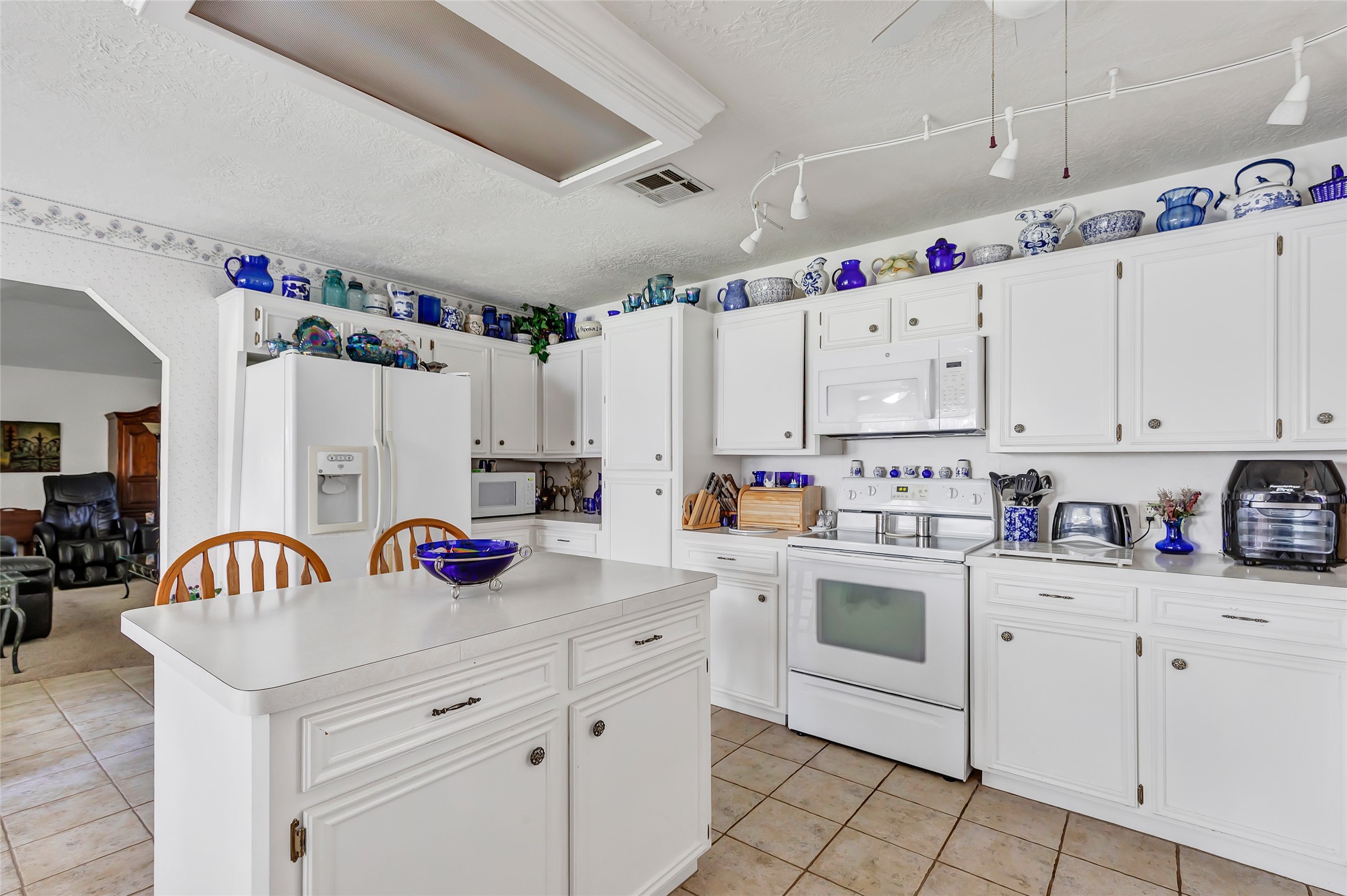 27414 Kathy Lane Magnolia, TX 77355 - Photo 12 of 41 The kitchen has a nice sized island in the middle.
