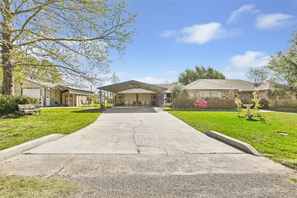 $475,000 | 27414 Kathy Lane, Magnolia, TX 77355