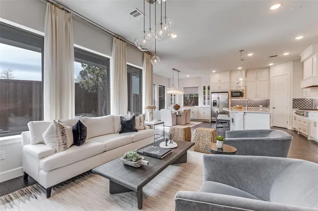 $725,000 | 9136 Rock Daisy Court, Dallas, TX 75231