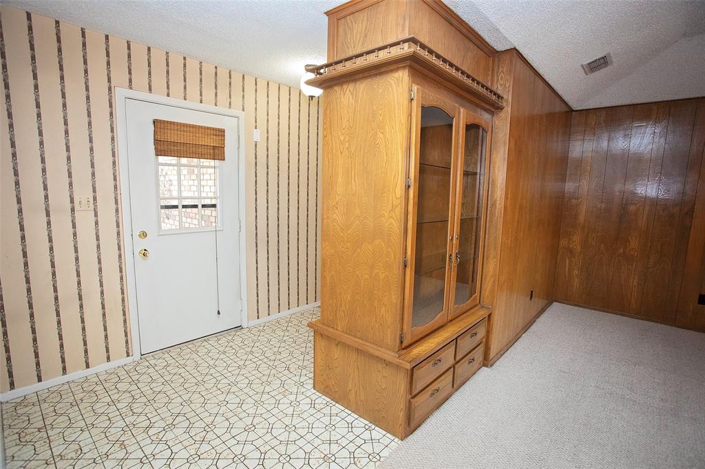 1202 Randy Drive Graham, TX 76450 - Photo 6 of 40 a view of a hallway with closet