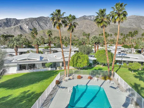$825,000 | 2202 Madrona Drive, Palm Springs, CA 92264