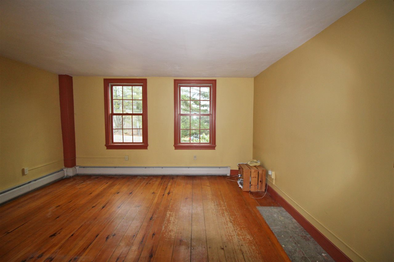 36 Barber Farm Road Jericho, VT 05465 - Photo 11 of 24