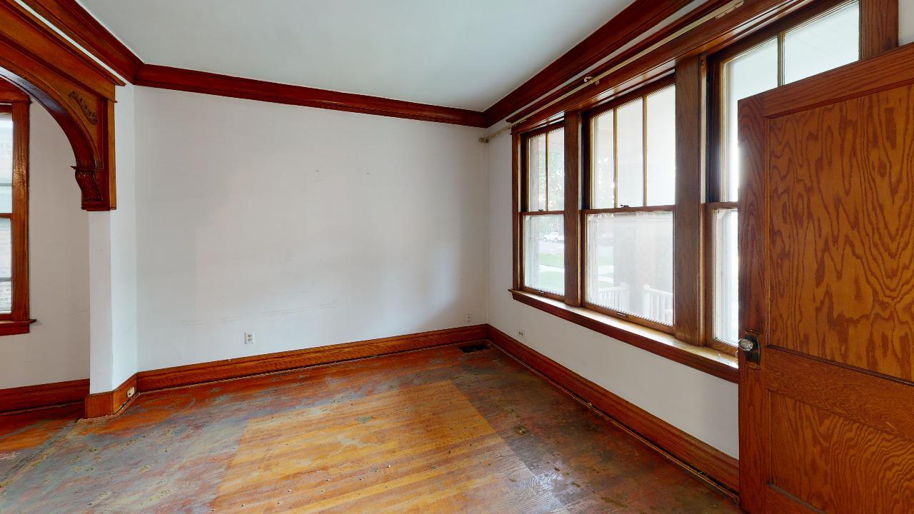 6722 Riverside Drive Berwyn, IL 60402 - Photo 2 of 25