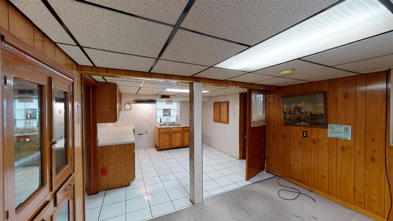 6722 Riverside Drive Berwyn, IL 60402 - Photo 17 of 25