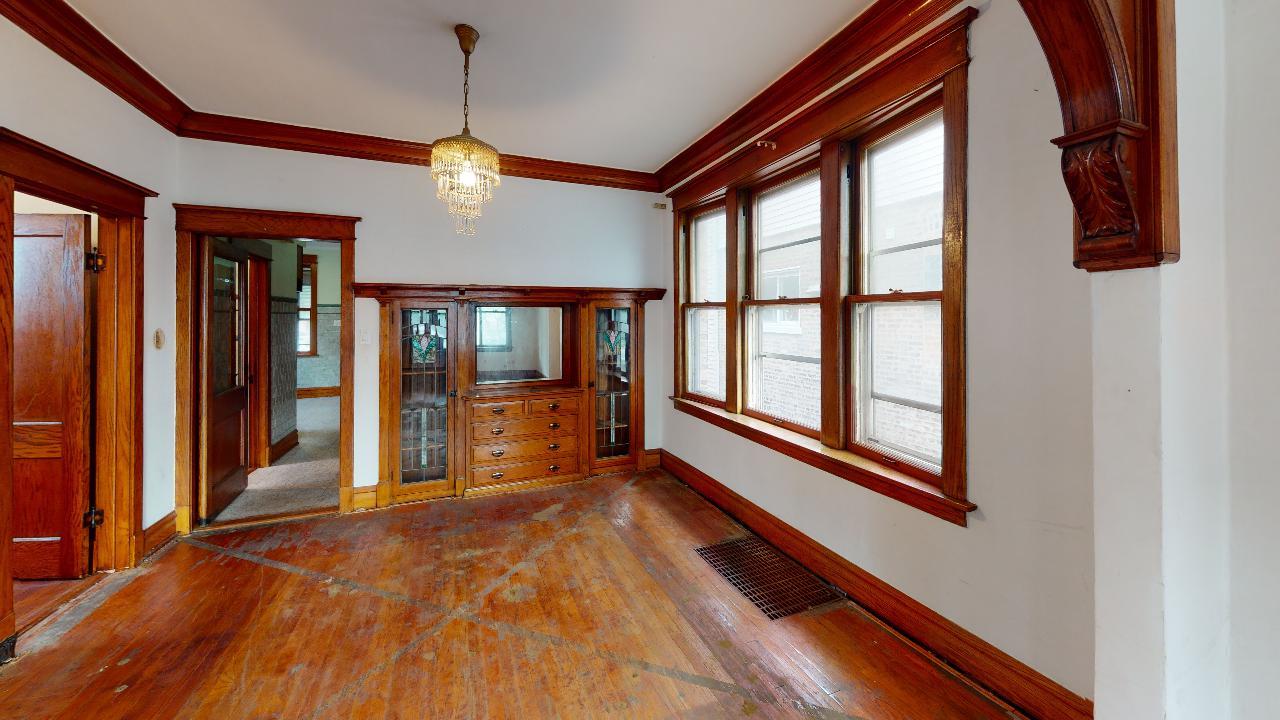 6722 Riverside Drive Berwyn, IL 60402 - Photo 5 of 25