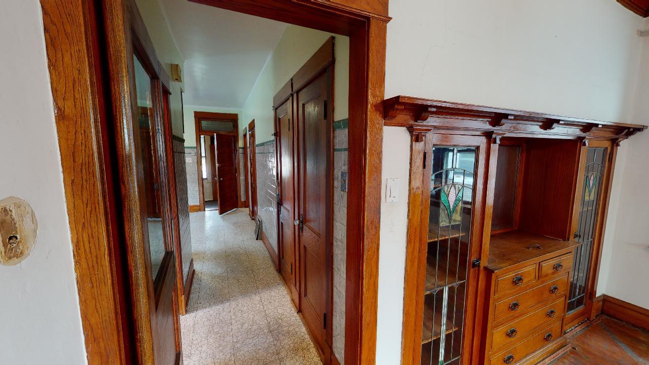 6722 Riverside Drive Berwyn, IL 60402 - Photo 6 of 25