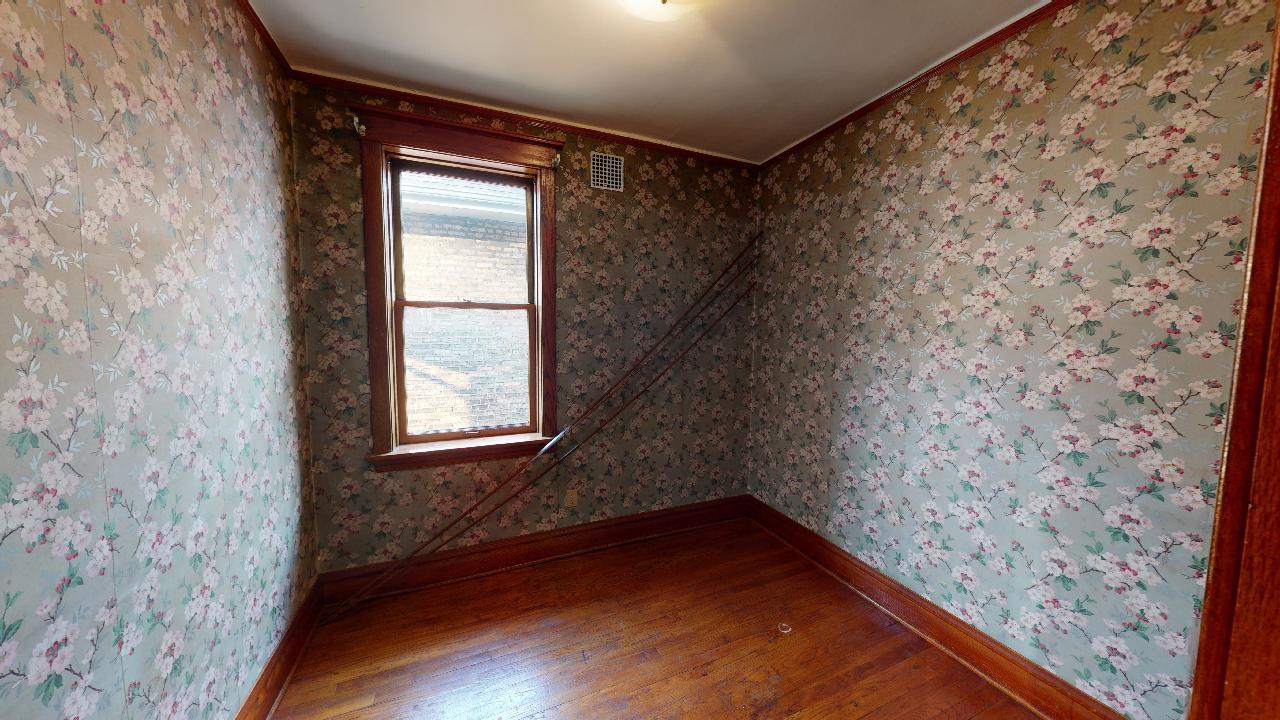 6722 Riverside Drive Berwyn, IL 60402 - Photo 7 of 25