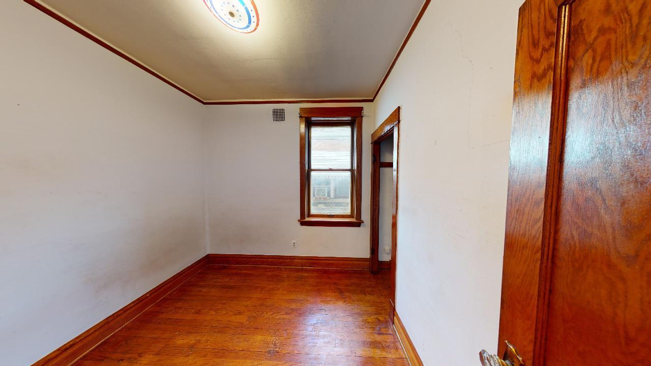 6722 Riverside Drive Berwyn, IL 60402 - Photo 8 of 25