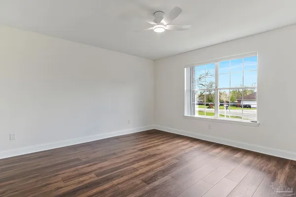 $304,000 | 902 Heathrow Drive, Cantonment, FL 32533