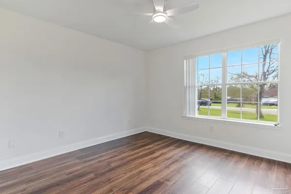 $304,000 | 902 Heathrow Drive, Cantonment, FL 32533