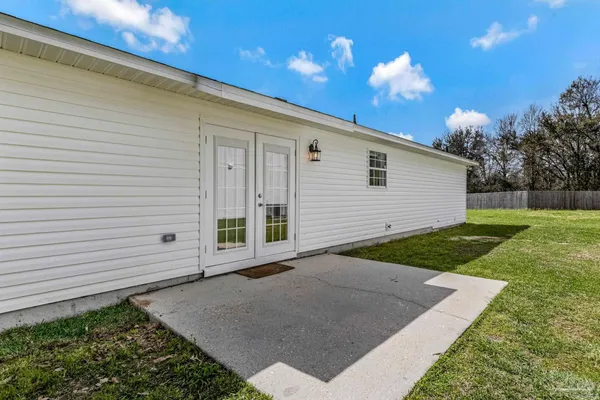 $304,000 | 902 Heathrow Drive, Cantonment, FL 32533