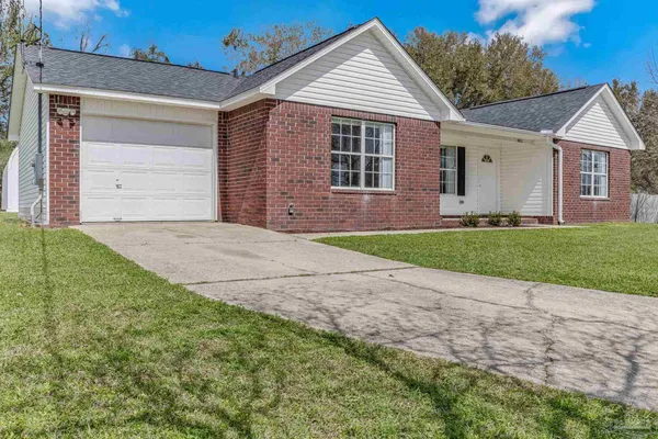 $304,000 | 902 Heathrow Drive, Cantonment, FL 32533