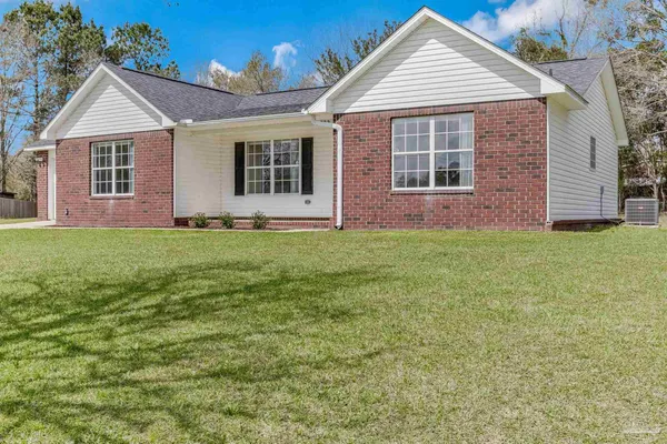 $304,000 | 902 Heathrow Drive, Cantonment, FL 32533