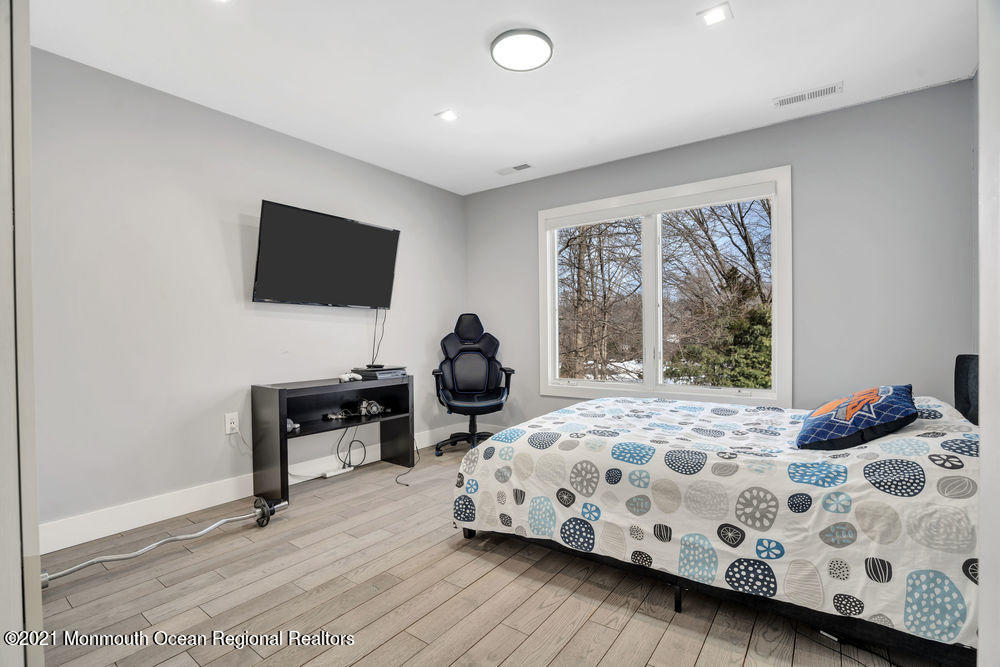 51 Crine Road Morganville, NJ 07751 - Photo 33 of 59 041_ros01871