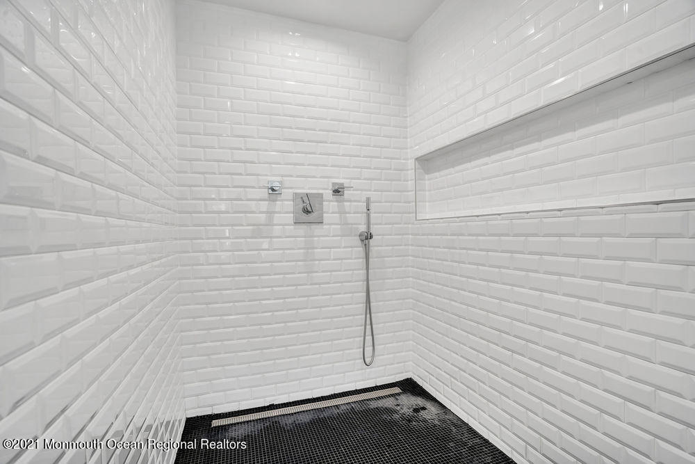 51 Crine Road Morganville, NJ 07751 - Photo 46 of 59 054_ros01941