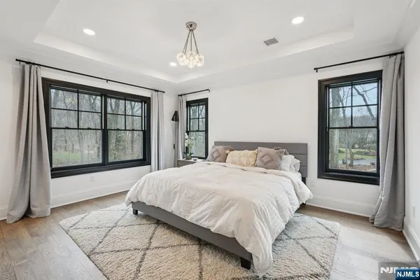 $2,899,000 | 868 Pueblo Drive, Franklin Lakes, NJ 07417