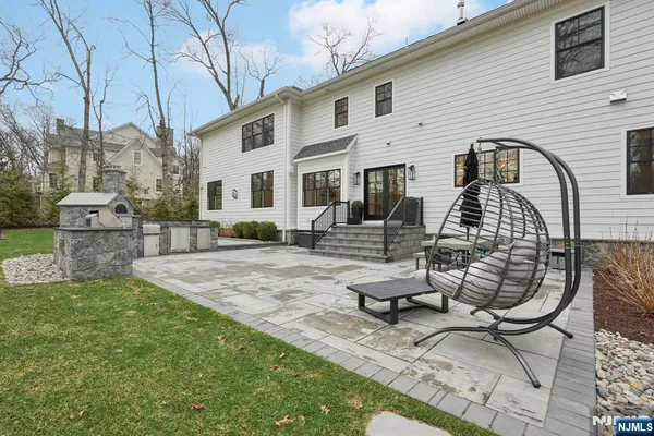 $2,899,000 | 868 Pueblo Drive, Franklin Lakes, NJ 07417