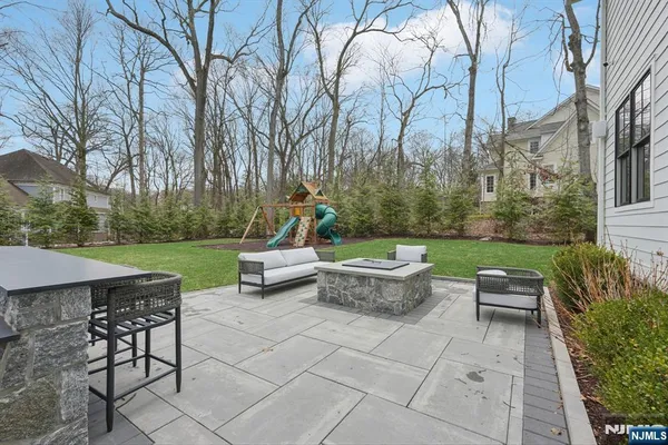 $2,899,000 | 868 Pueblo Drive, Franklin Lakes, NJ 07417