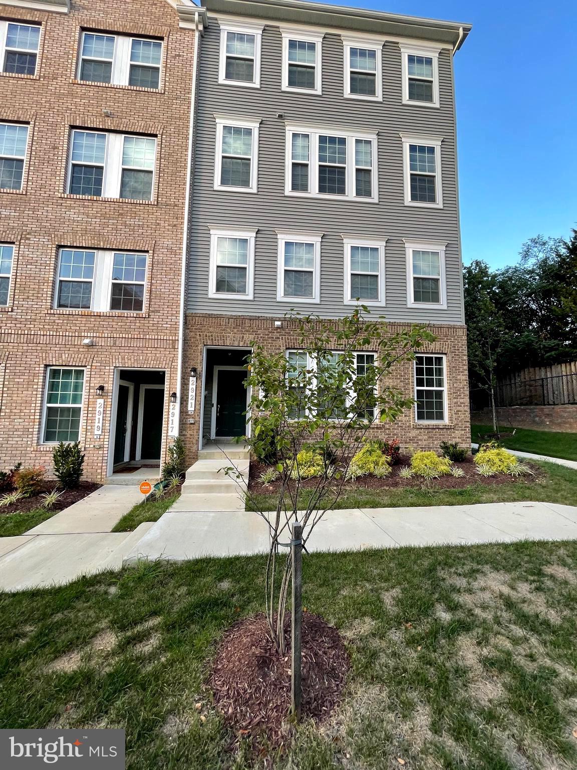 2921 Duvall Ridge Road, Unit 561 Landover, MD 20785 - Photo 2 of 14