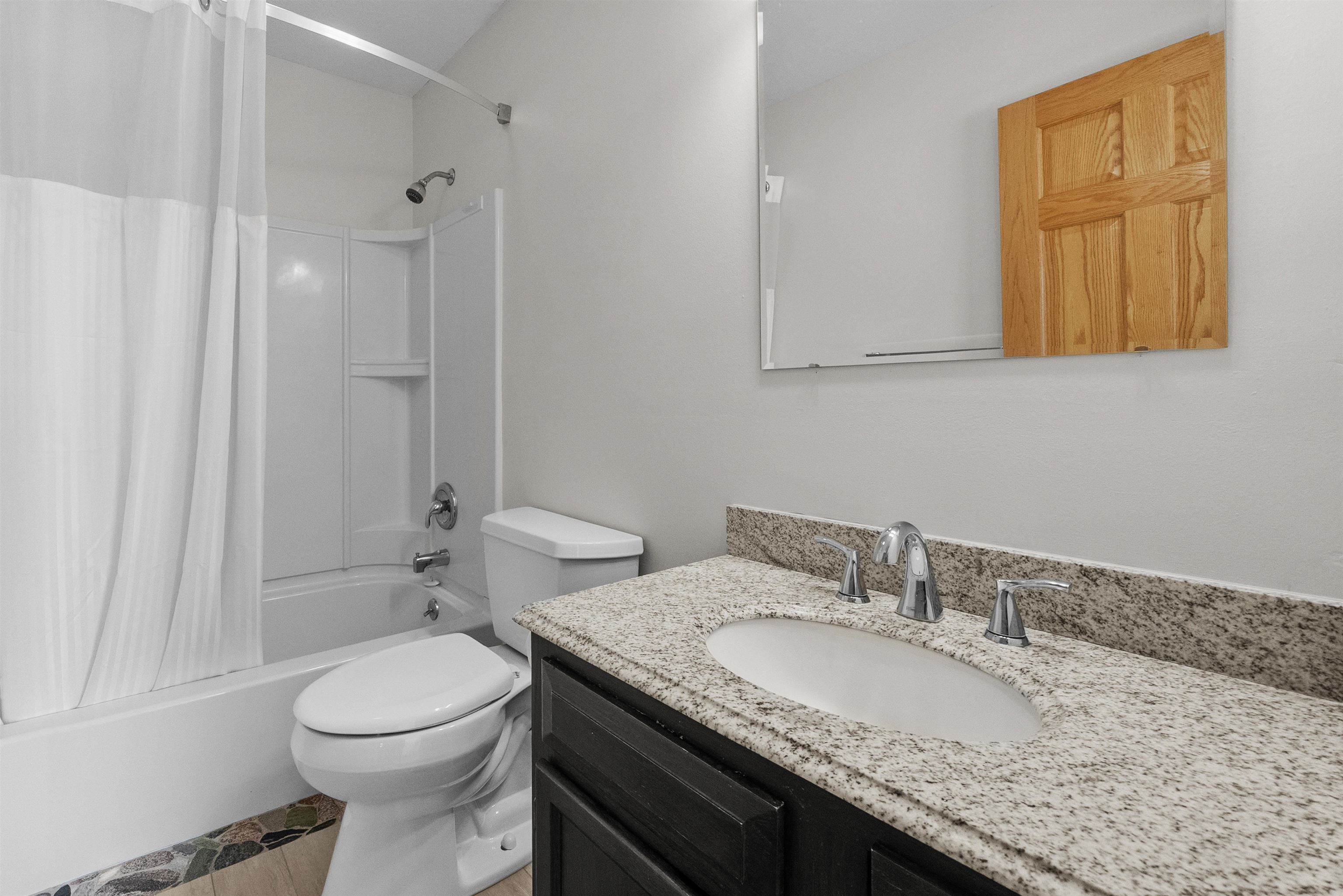 234 Highview Road Traverse City, MI 49696 - Photo 18 of 34
