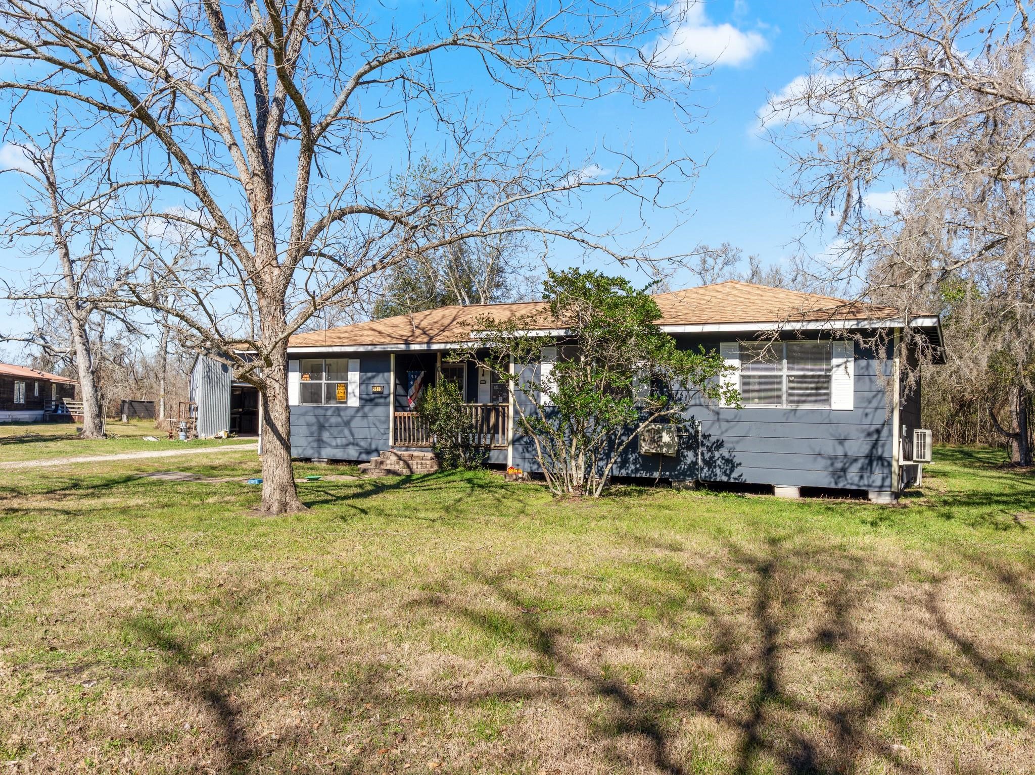 5519 Kincer Road Damon, TX 77430 - Photo 27 of 32