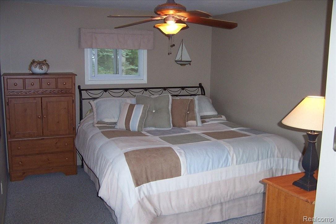 445 Heights Road Lake Orion, MI 48362 - Photo 13 of 24 Master Suite