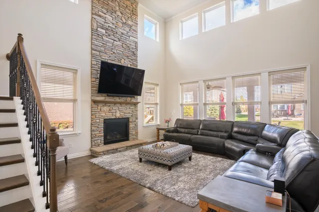 $1,200,000 | 3003 Lankford Lane, Walled Lake, MI 48390