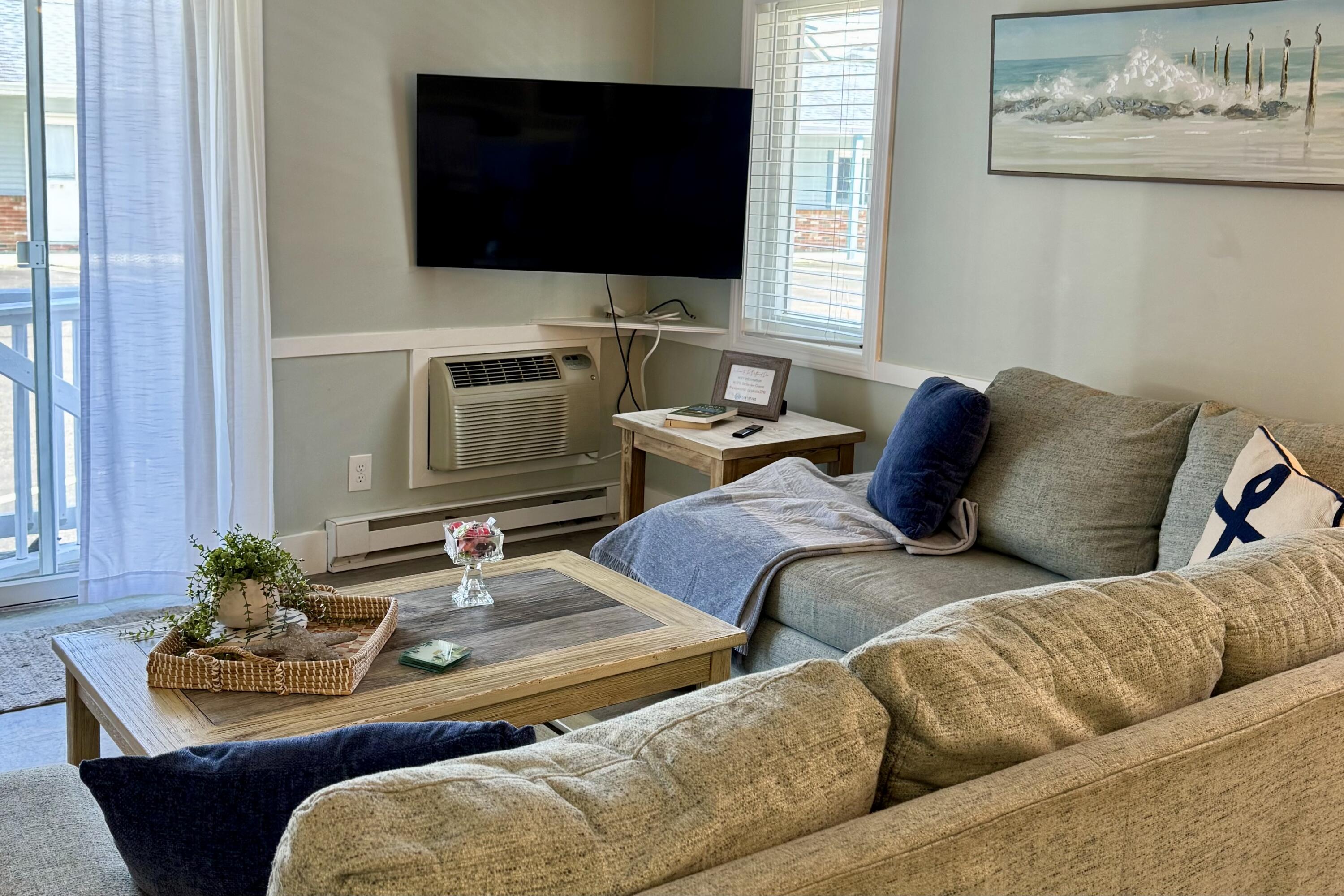 376 Mile Road, Unit 102 Wells, ME 04090 - Photo 7 of 42 IMG_7071