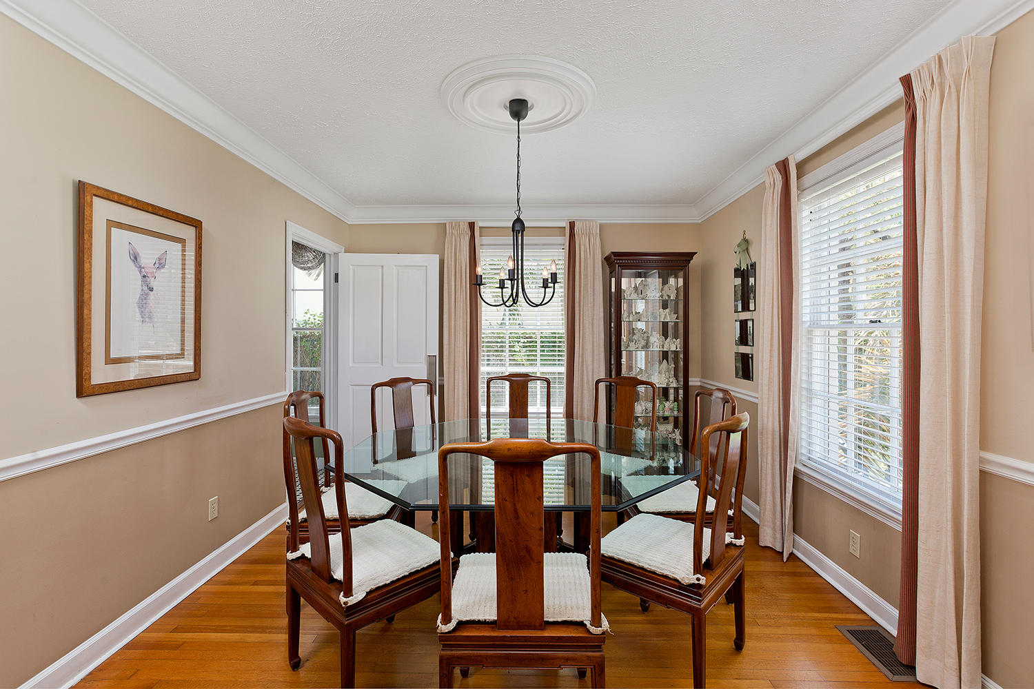 333 Monceaux Road West Palm Beach, FL 33405 - Photo 5 of 24 06_Diningroom_1