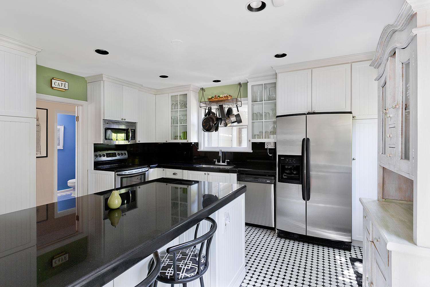333 Monceaux Road West Palm Beach, FL 33405 - Photo 8 of 24 09_Kitchen1_Layout
