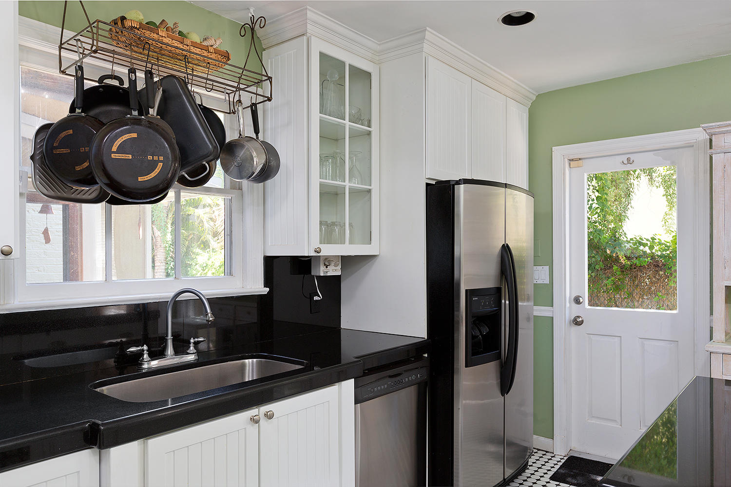 333 Monceaux Road West Palm Beach, FL 33405 - Photo 9 of 24 Kitchen Detail