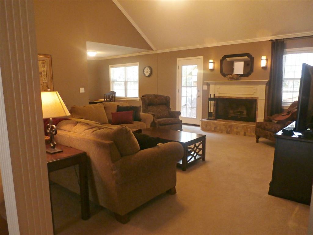 411 Quail Hollow Road Anderson, SC 29621 - Photo 3 of 21 Gallery Image 3