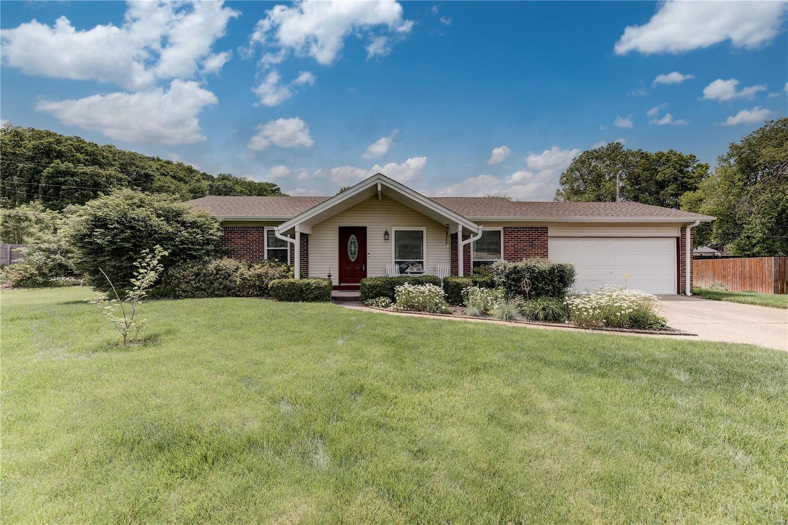 3 Redsand Court Manchester, MO 63011 - Photo 1 of 21 Gallery Image 1