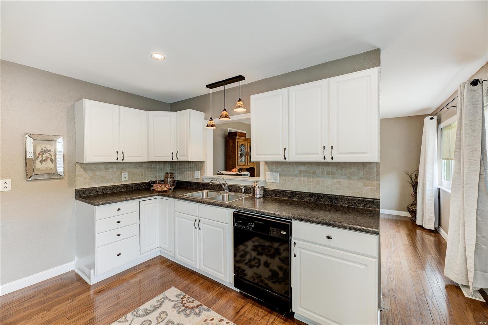 3 Redsand Court Manchester, MO 63011 - Photo 7 of 21 Gallery Image 7