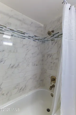 $615,000 | 998 West Beaver Creek Boulevard, Unit D112, Avon, CO 81620