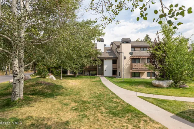 $615,000 | 998 West Beaver Creek Boulevard, Unit D112, Avon, CO 81620